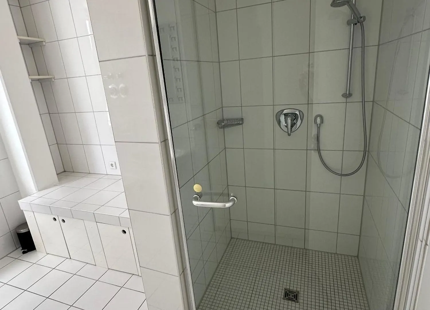 Exposky Rooms Munich Homestay